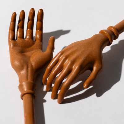 hand shaped back scratcher puebco 113791 3