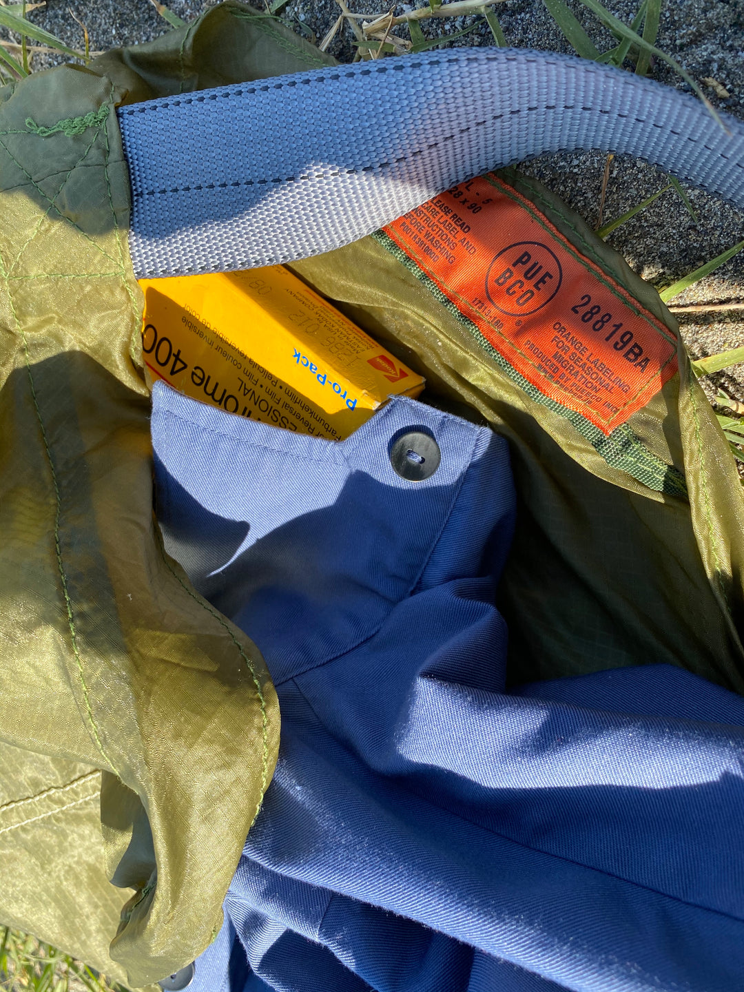 VINTAGE PARACHUTE LIGHT BAG - OLIVE – PUEBCO ONLINE MARKET