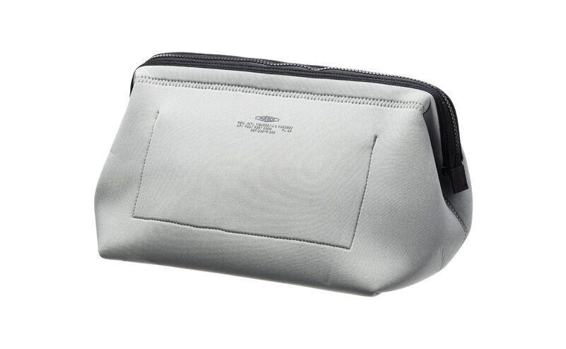 Wired Pouch 15