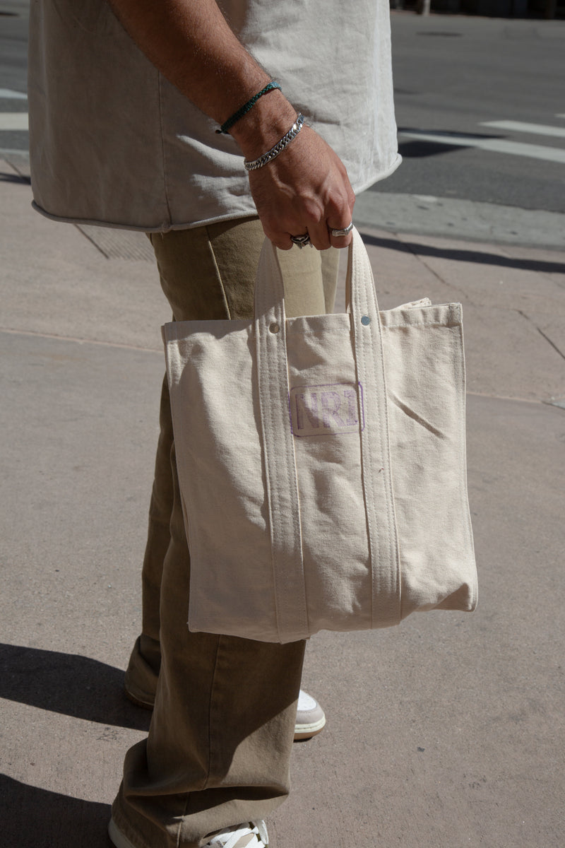 LABOUR TOTE BAG