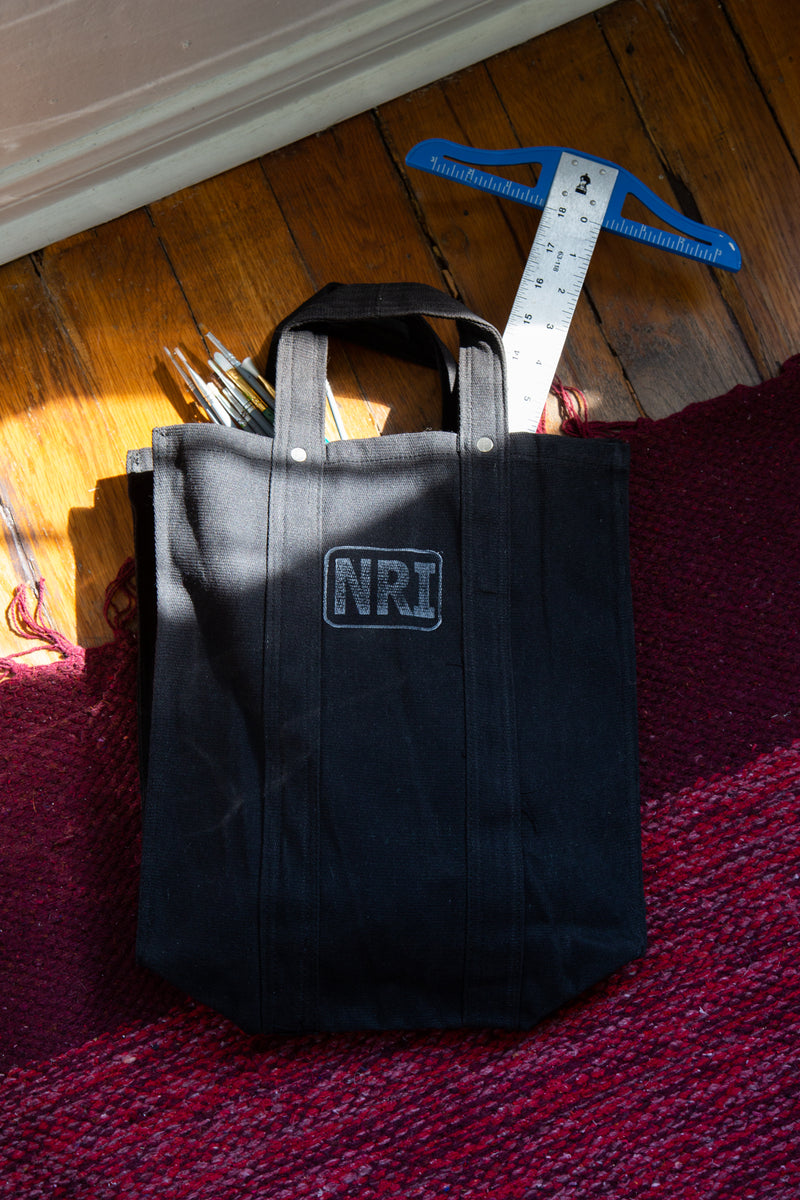 LABOUR TOTE BAG