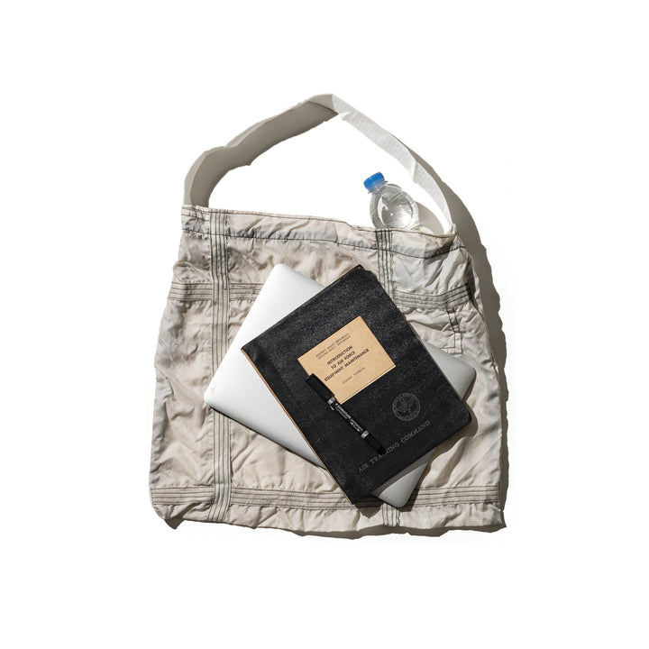 VINTAGE PARACHUTE LIGHT BAG - WHITE – PUEBCO ONLINE MARKET